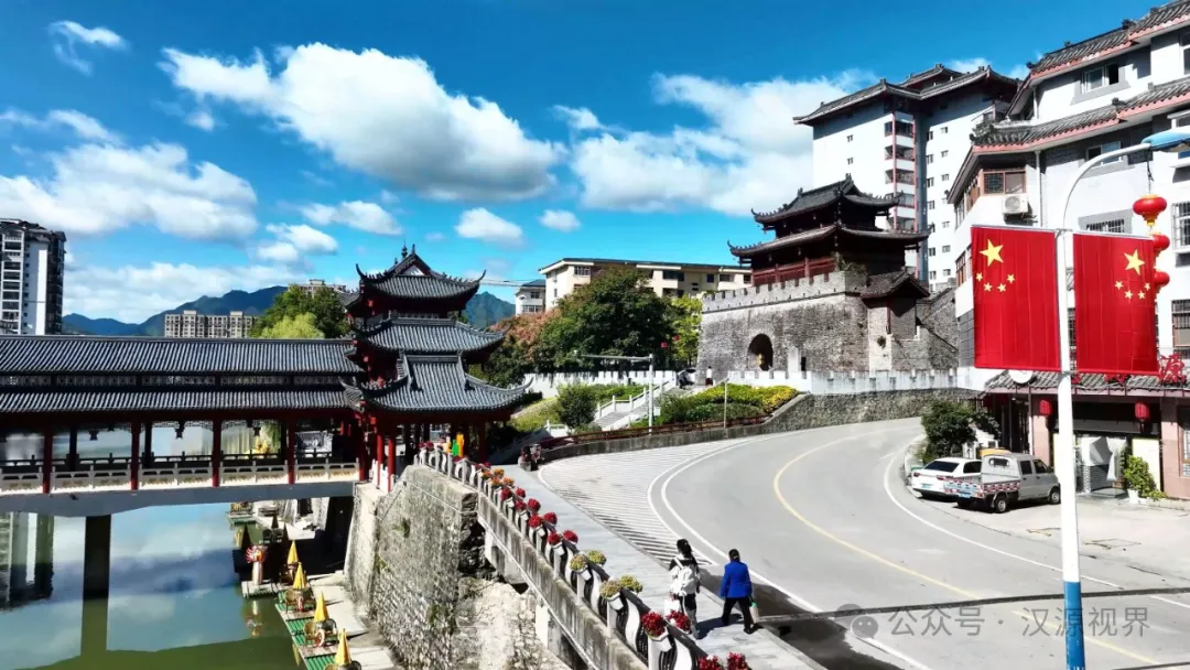 宁强西门一景。张程 摄