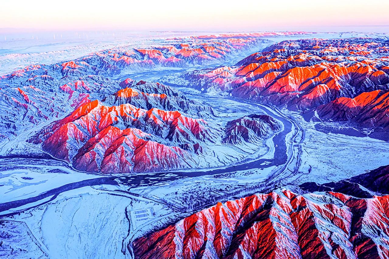 正义峡雪霁  周文艳 摄